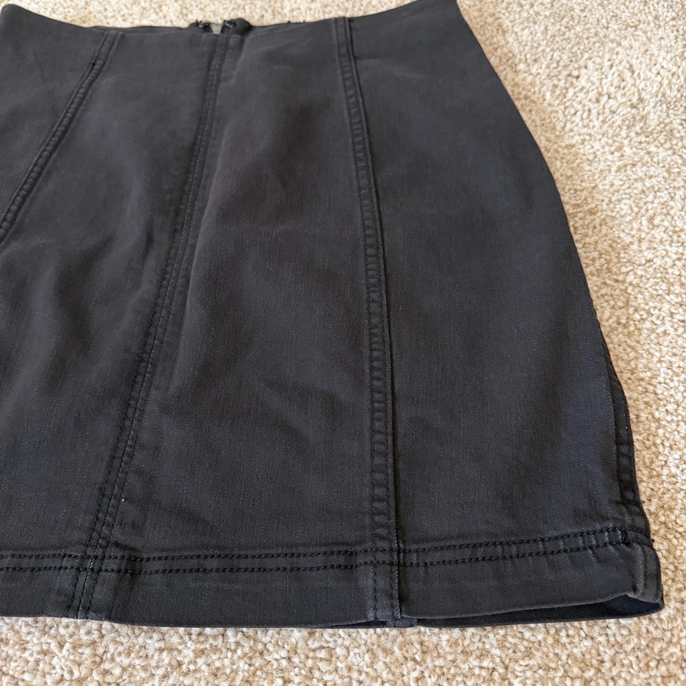 Free People Modern Femme Denim Black Mini Skirt Size 10 Grunge - Picture 3 of 10